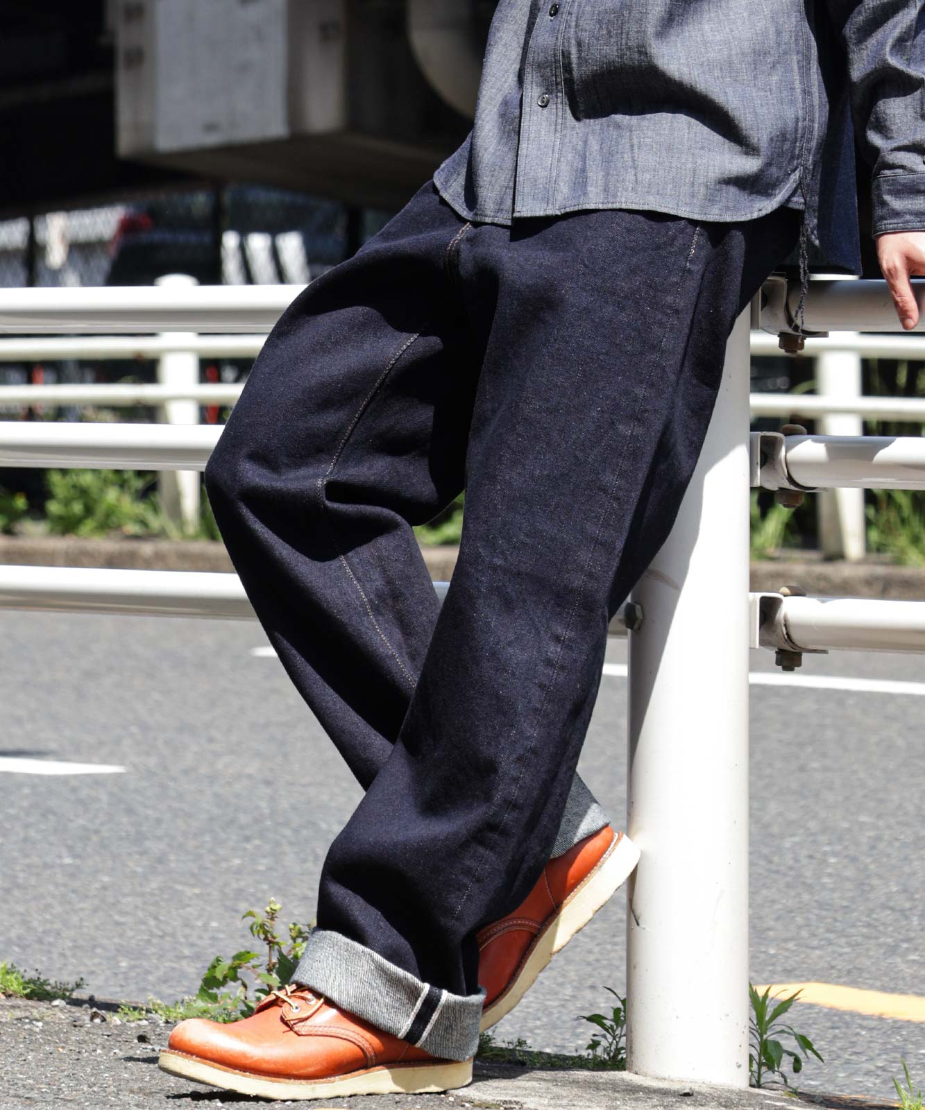 22oz Selvedge Wide Jeans